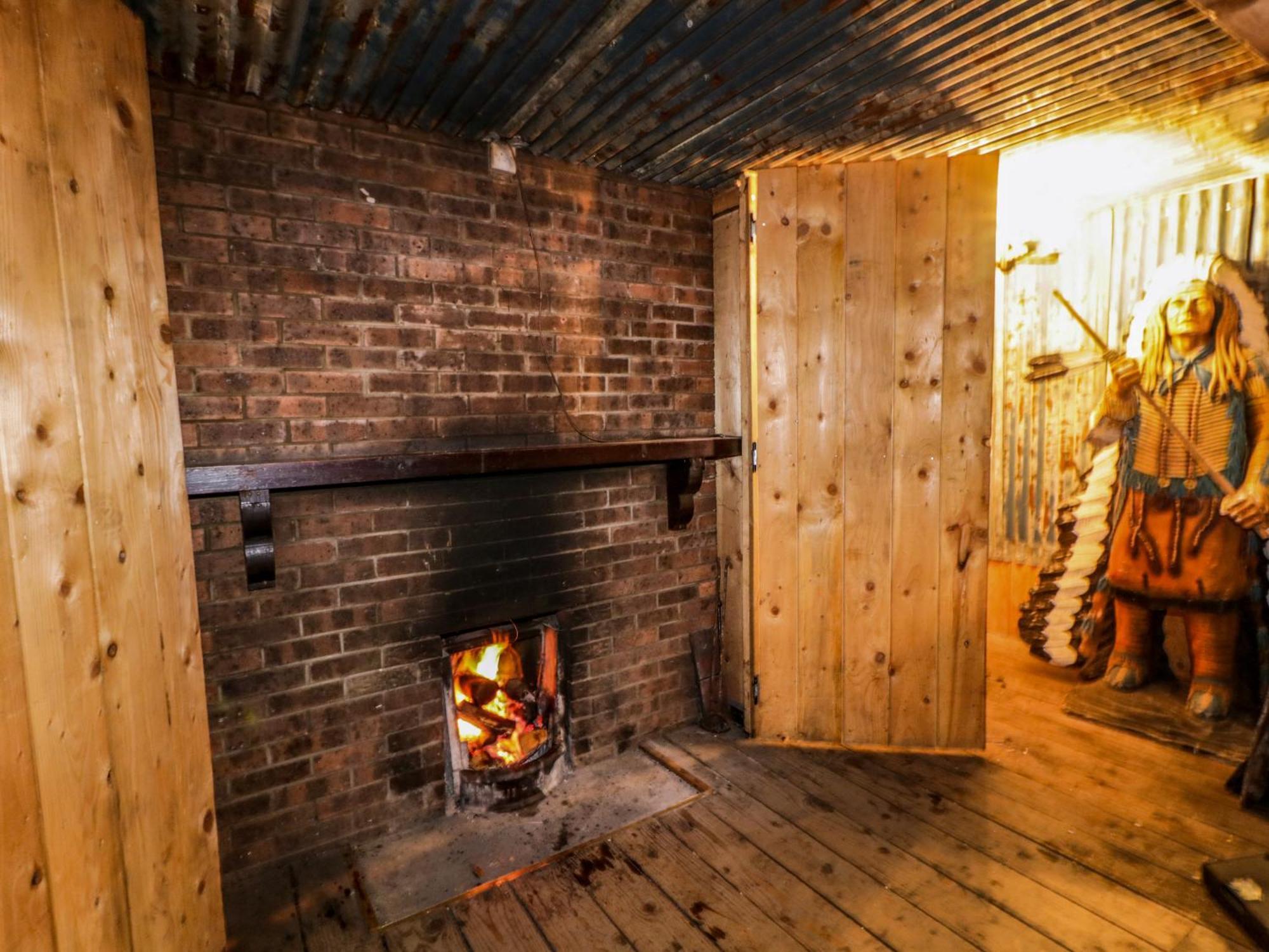 Apache Falls Lodge Limavady Buitenkant foto