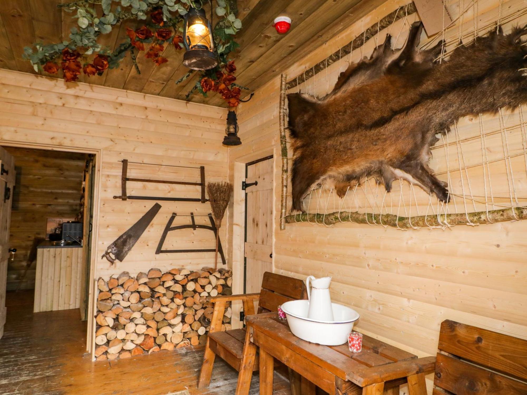 Apache Falls Lodge Limavady Buitenkant foto